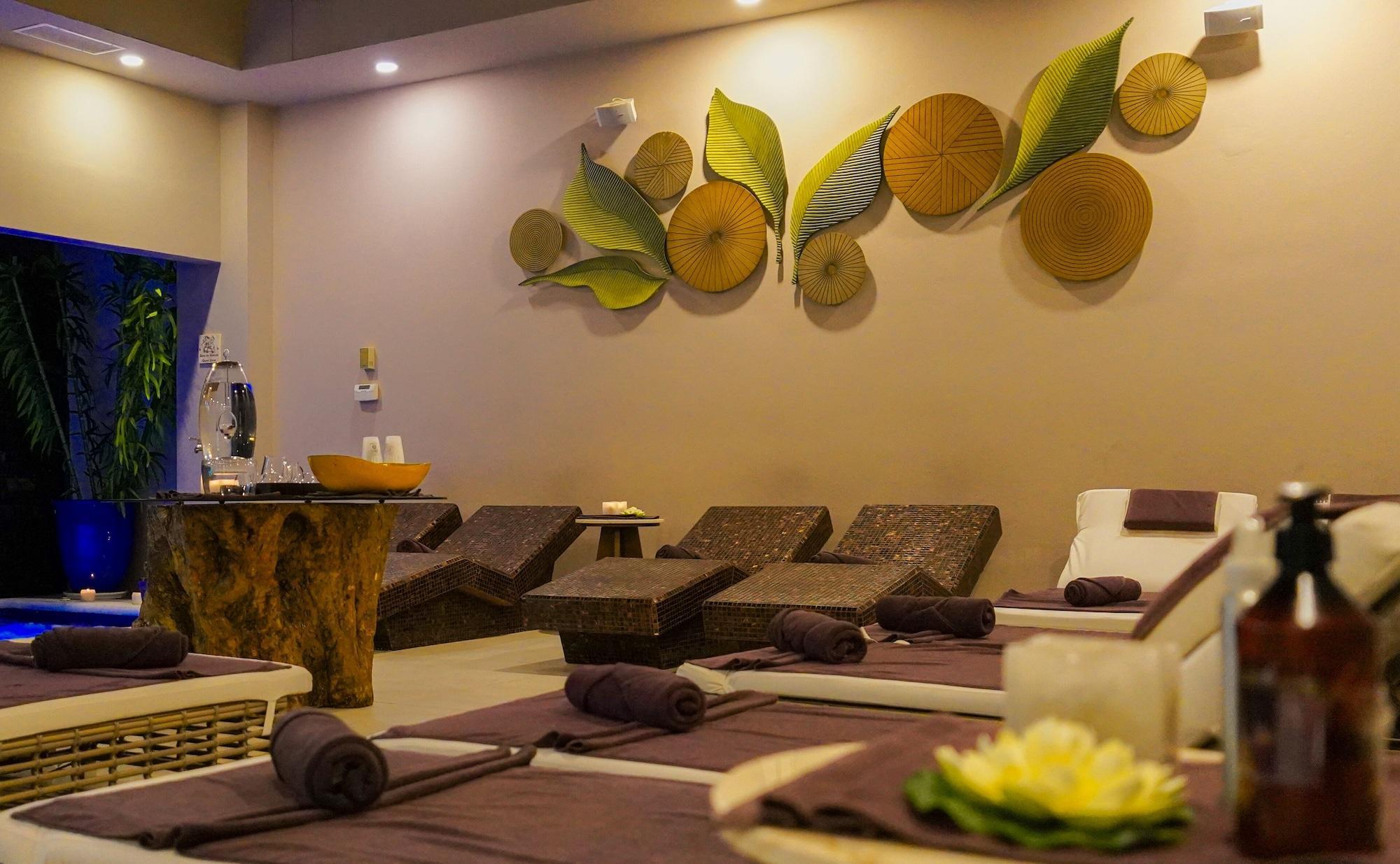 פוארטו מורלוס A Private Junior Suite At The All-Inclusive, Ventus At Marina El Cid Spa & Beach (Adults Only) מראה חיצוני תמונה